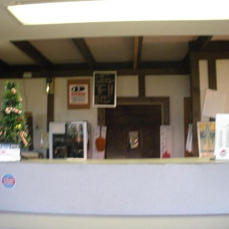 Kings Inn Cleveland Strongsville Exteriör bild