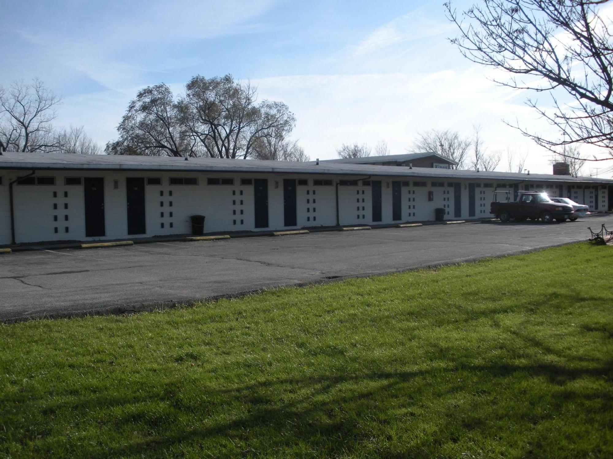 Kings Inn Cleveland Strongsville Exteriör bild
