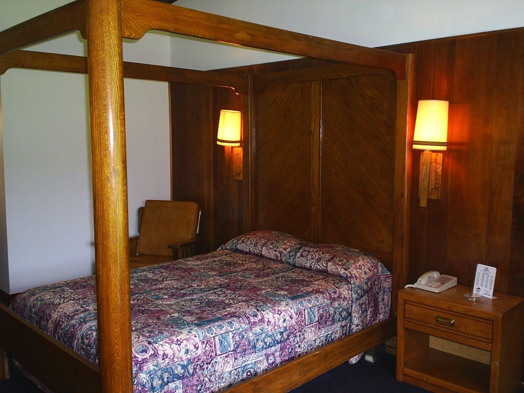 Kings Inn Cleveland Strongsville Rum bild